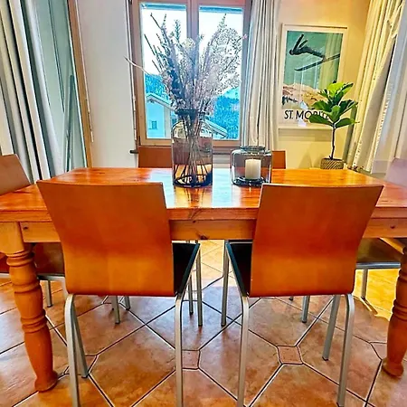 Attika - 85m2, Holz, Ausblick, Mit Garage - Me17-a * Pontresina