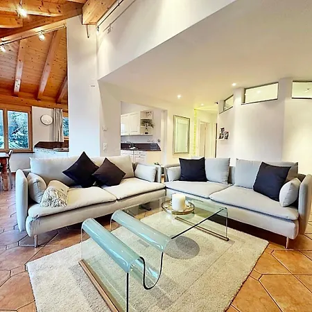 Attika - 85m2, Holz, Ausblick, Mit Garage - Me17-a * פונטרסינה